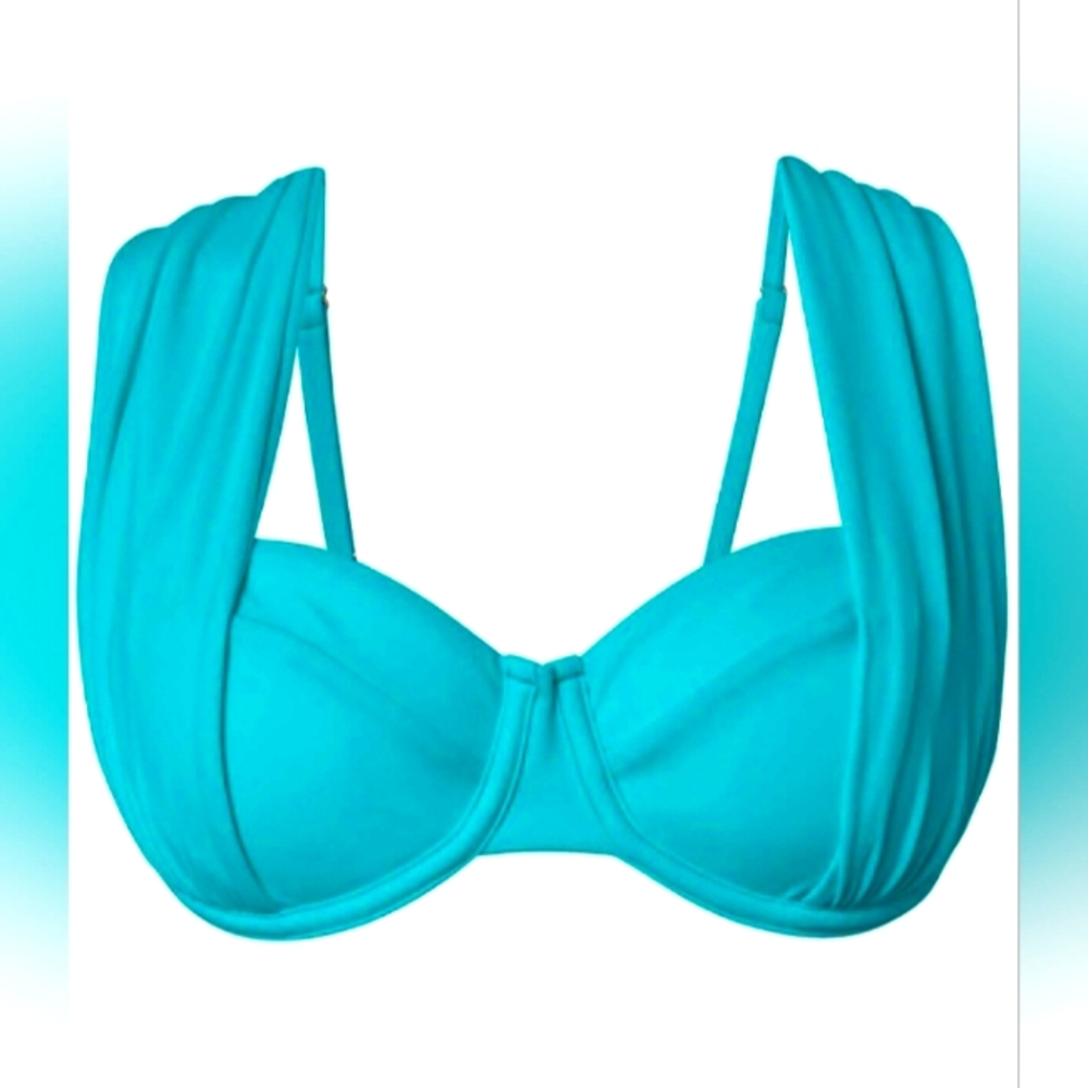 VENUS The Uplift Marilyn Bikini Top, size 34C
